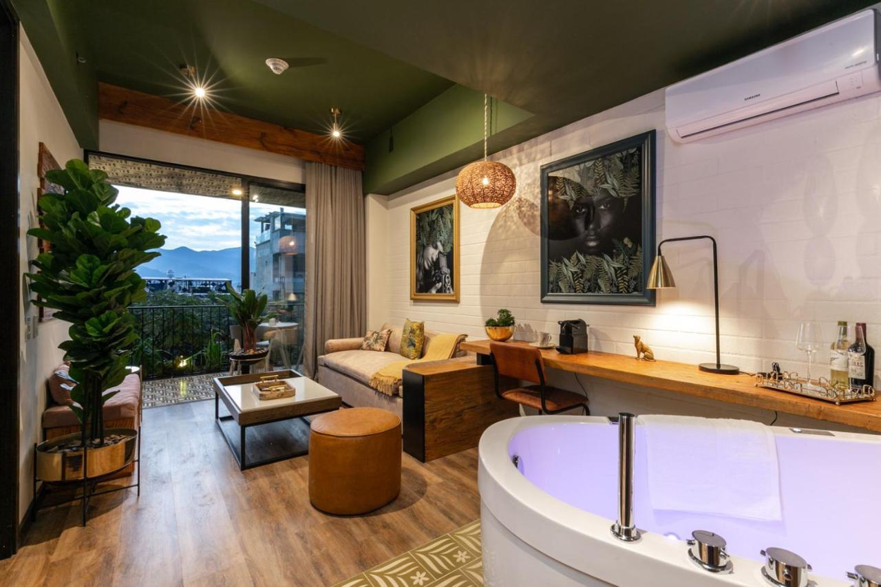 Celestino Boutique Hotel & Spa メデジン エクステリア 写真